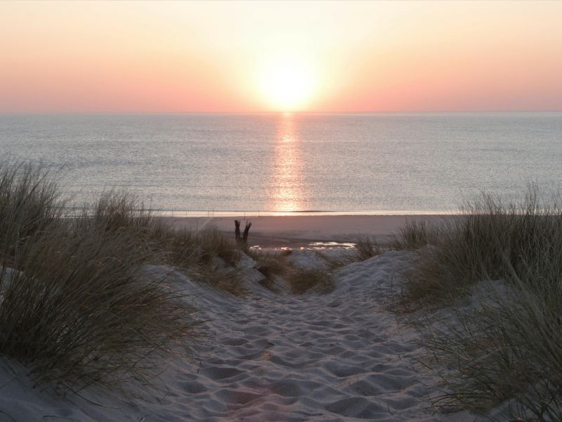 Sunset view along the Gulf Coast near Marisol Apartments in Southwest Florida